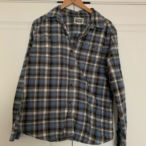 Plaid men’s button down shirt